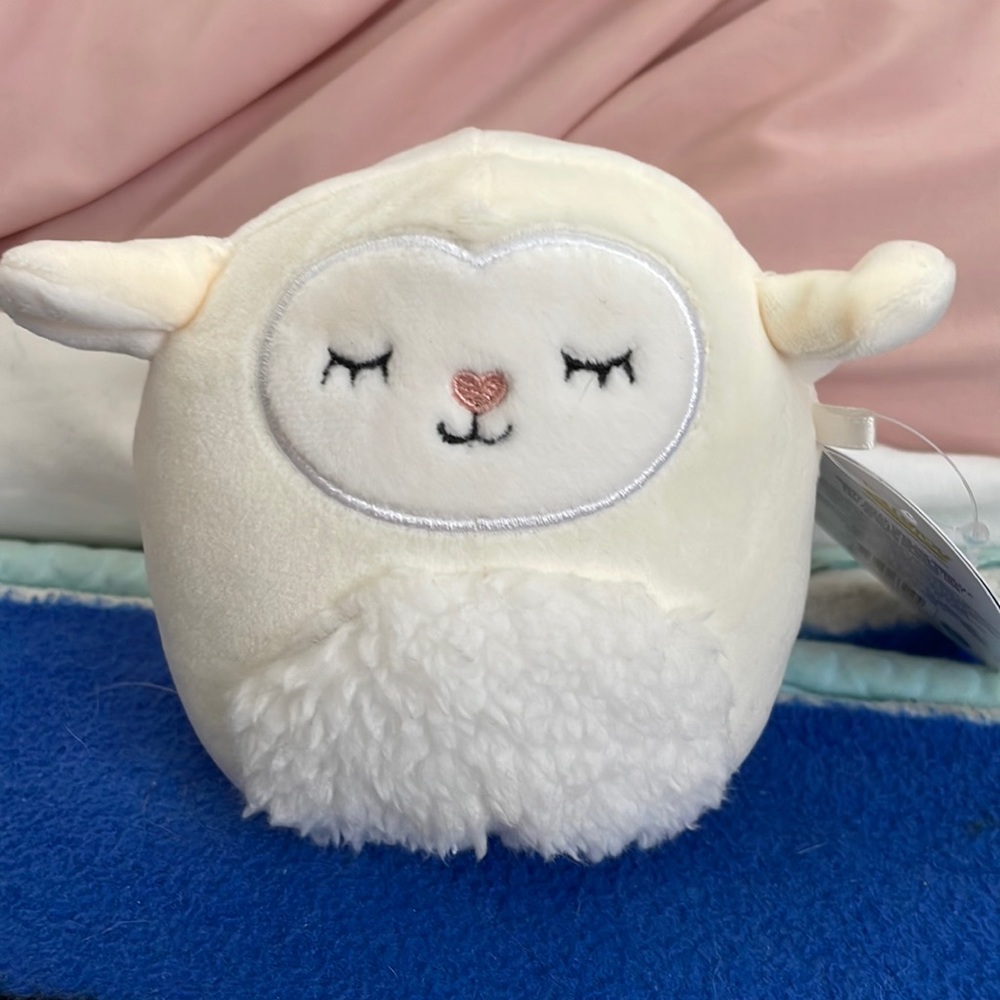 Sophie Squishmallow